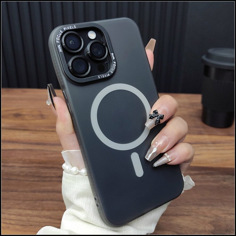 Matte Black Magnetic Case